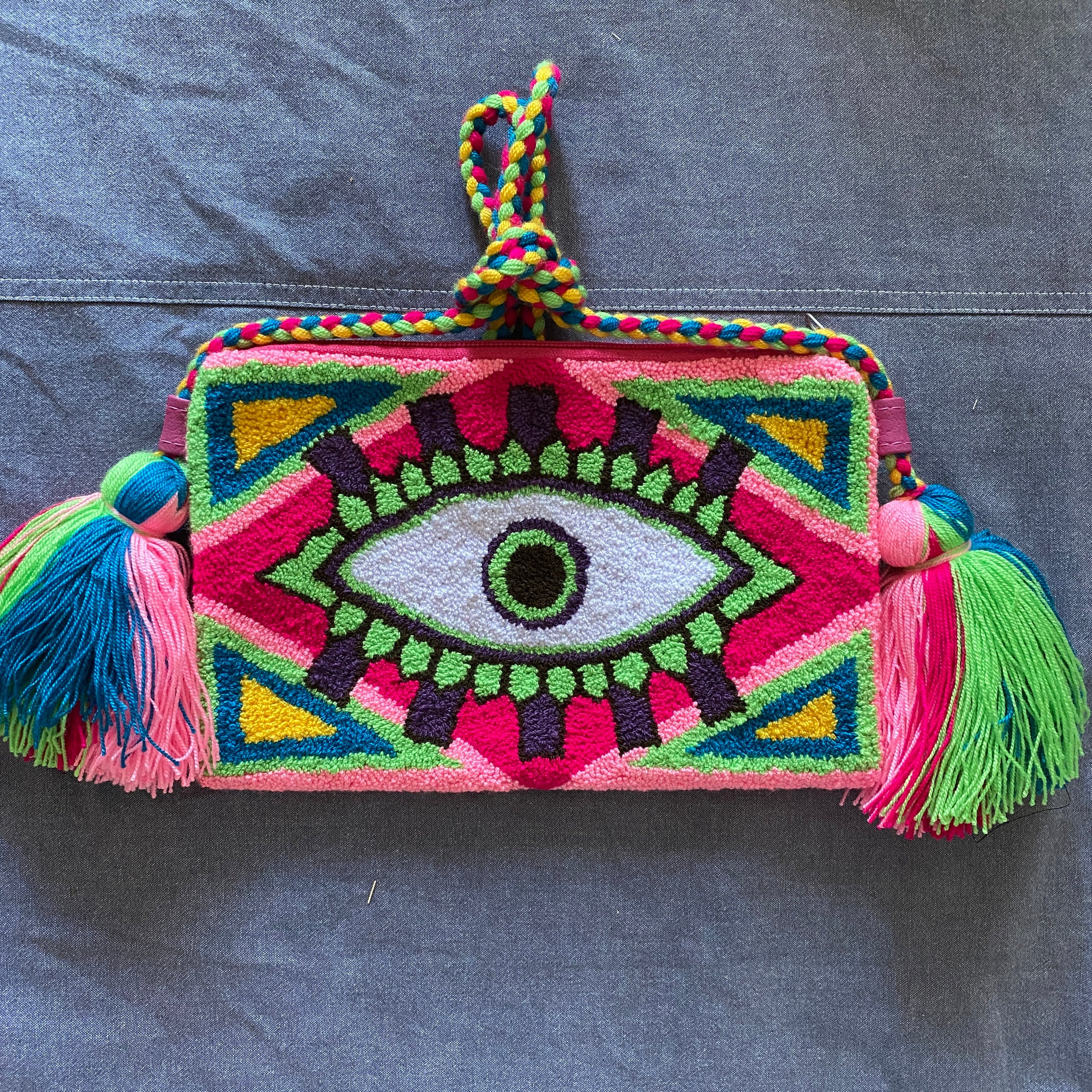 Wayuu Clutch with Strap